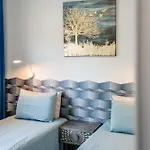 Emerson Plaza Stunning 2 Bedroom With Sea View Apartment