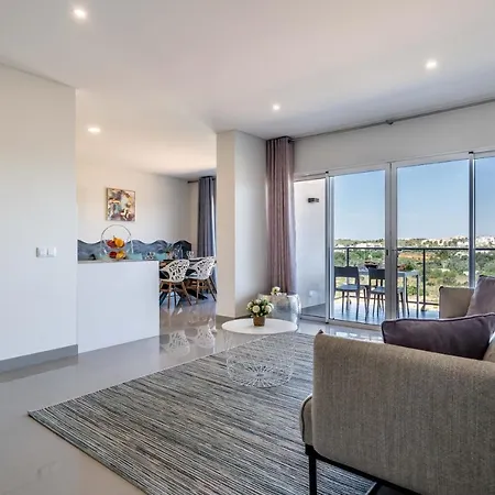 Emerson Plaza Stunning 2 Bedroom With Sea View * Portimao