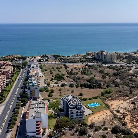 Emerson Plaza Stunning 2 Bedroom With Sea View