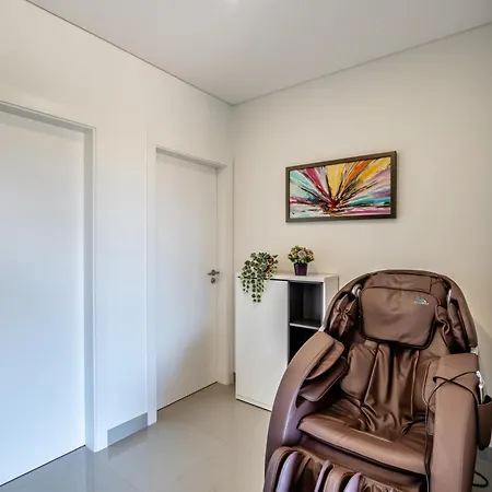 Emerson Plaza Stunning 2 Bedroom With Sea View Portimao