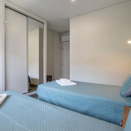 Apartment Emerson Plaza Stunning 2 Bedroom With Sea View