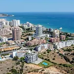 Emerson Plaza Stunning 2 Bedroom With Sea View
