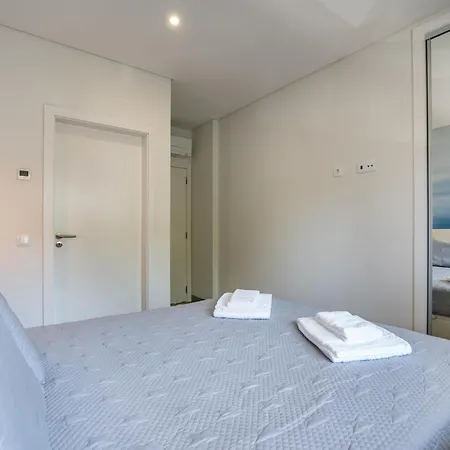 Apartament Emerson Plaza Stunning 2 Bedroom With Sea View Portimão